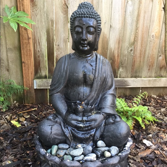 Meet your Posher, Monika - Picture 1 of 1